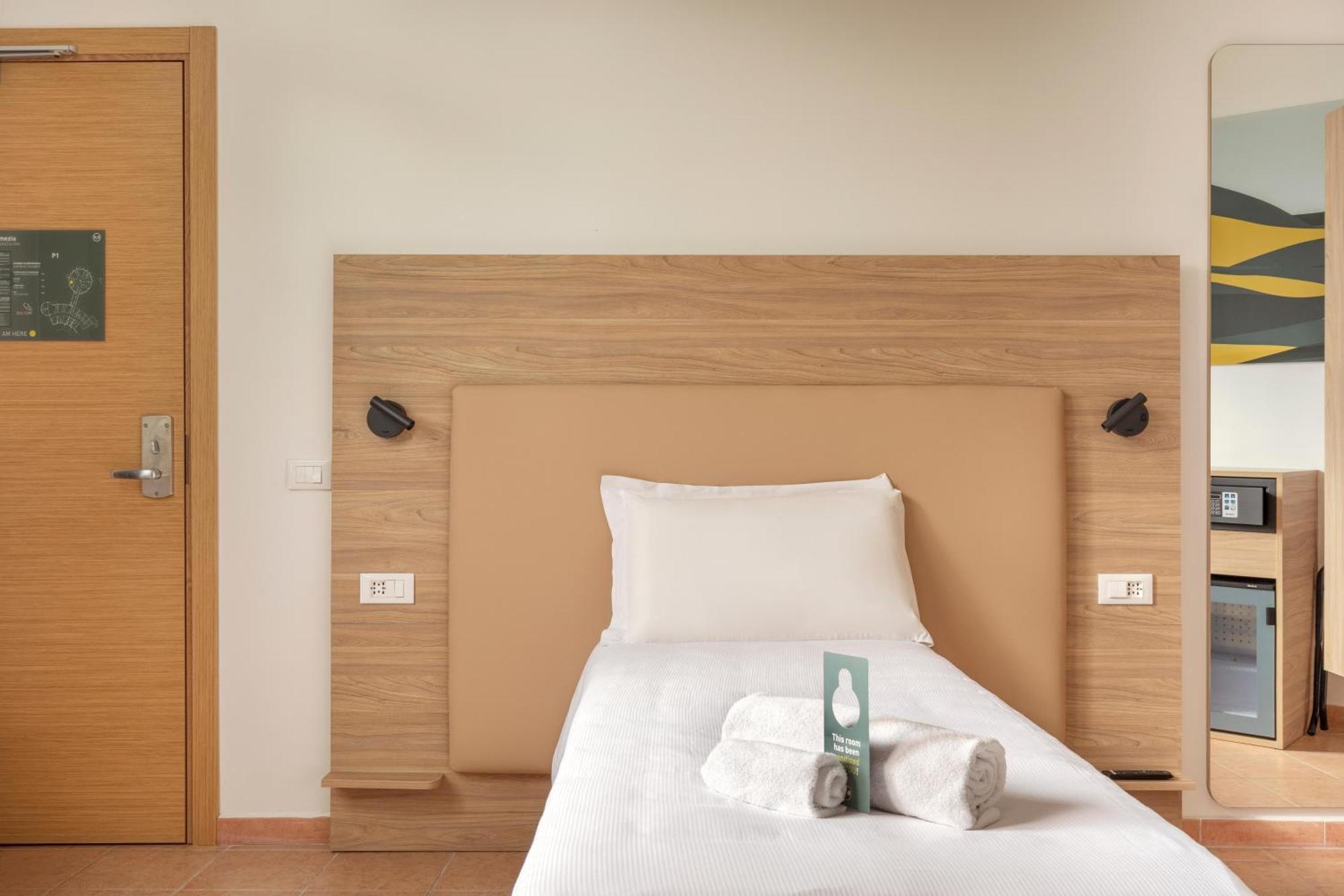 B&B Hotel Pomezia Roma Ngoại thất bức ảnh
